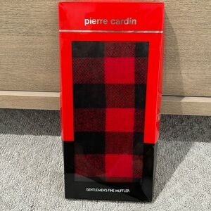 Pierre Cardin Buffalo Plaid Muffler (nwt)